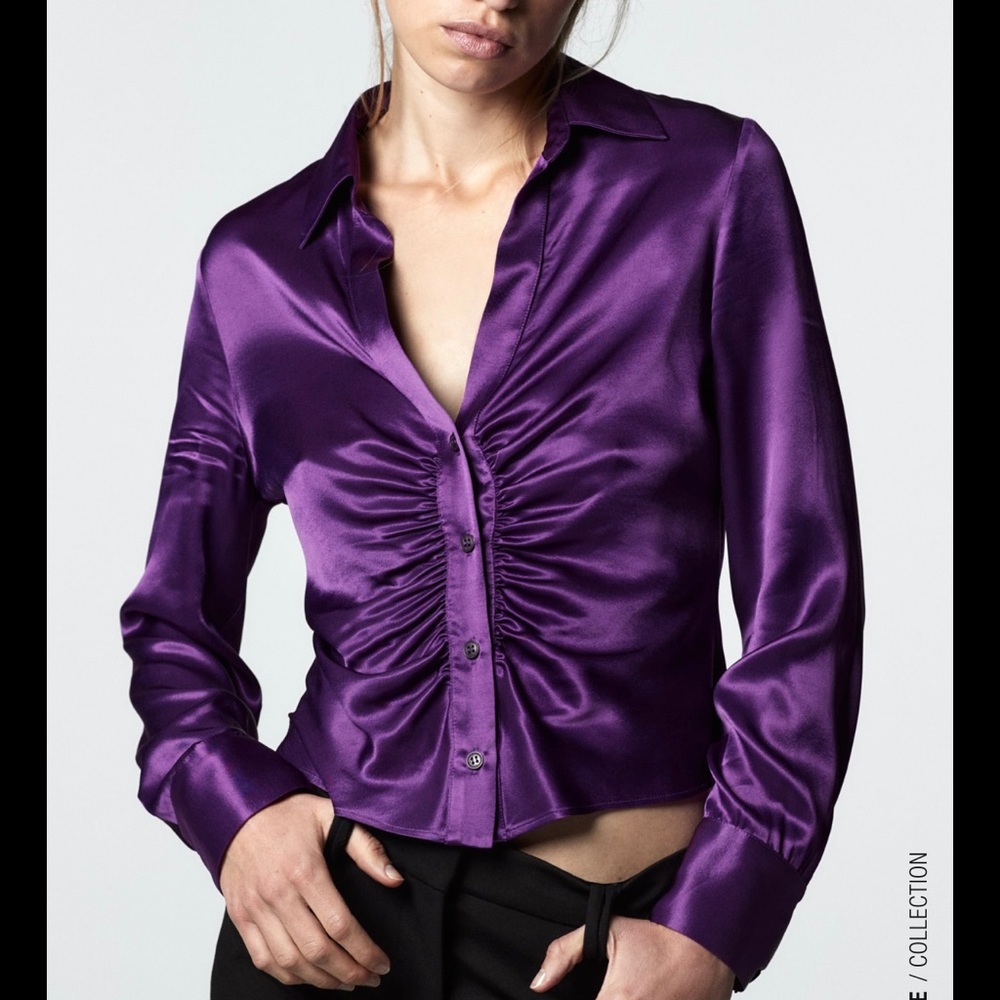 Only Worn once, Zara Ruched Button Up.